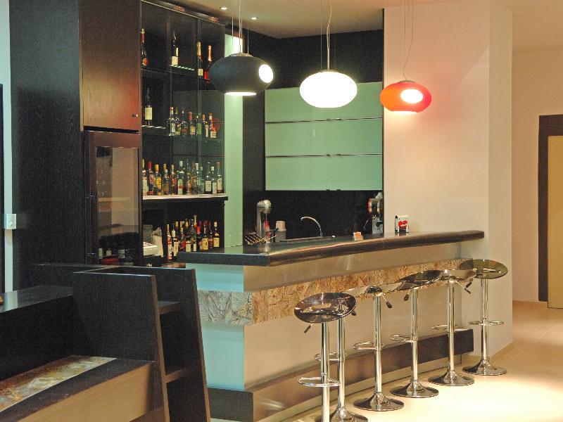 尼姆菲斯酒店 Káto Loutrákion 外观 照片
